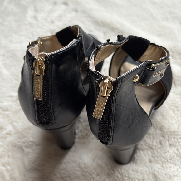 GUESS Black Peep Toe Wedge Heels –Chic Comfort with a Bold Edge Size 5.5 - Picture 11 of 12